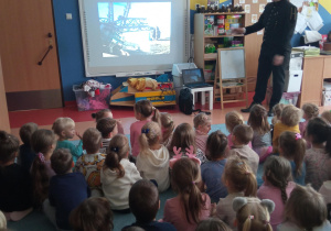 prezentacja górnika o pracy w kopalni