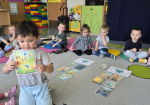 dzieci uczą się ekologicznych zachowań