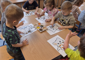 malowanie własnych, wyjątkowych kotków